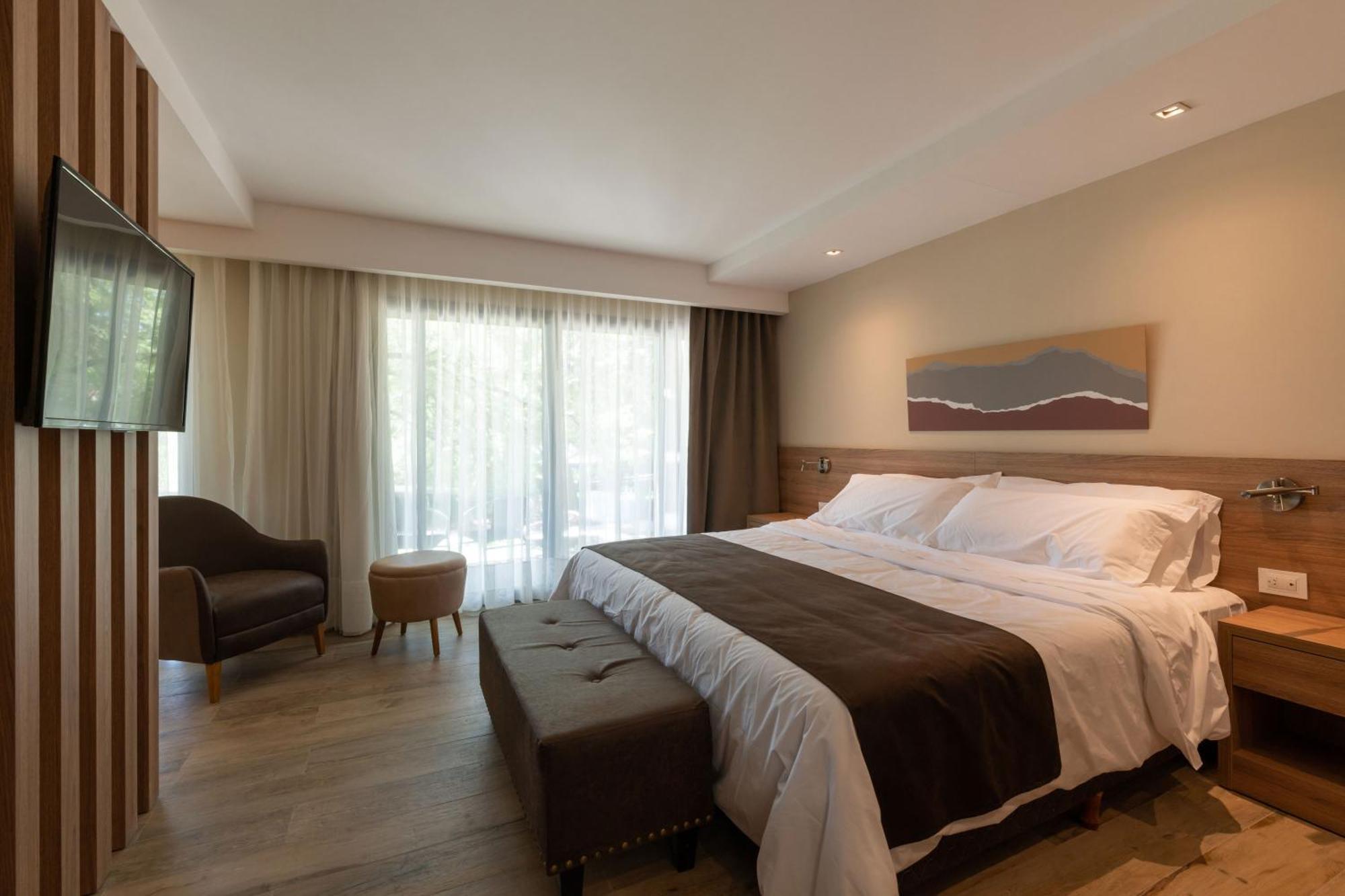Hotel Calina 3*